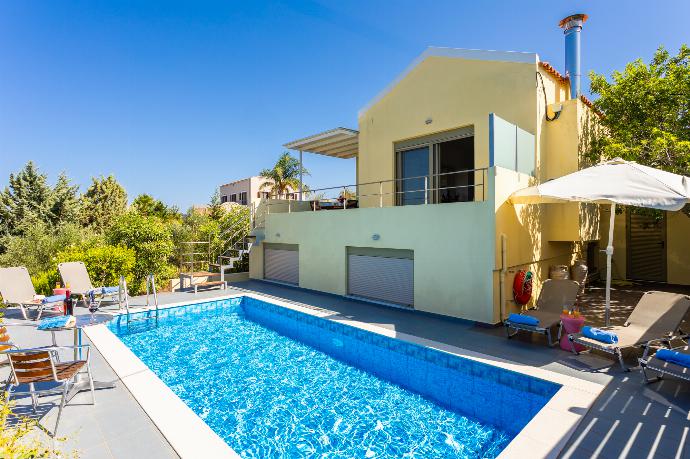 ,Beautiful villa with private pool and terrace . - Villa Litsa . (Galería de imágenes) }}