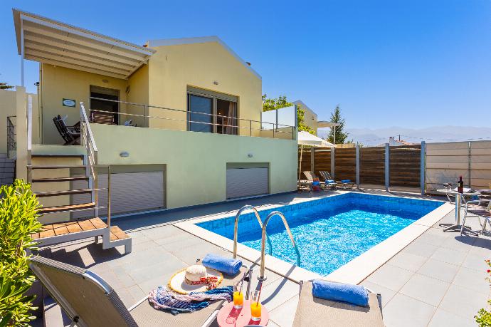 Beautiful villa with private pool and terrace . - Villa Litsa . (Galleria fotografica) }}