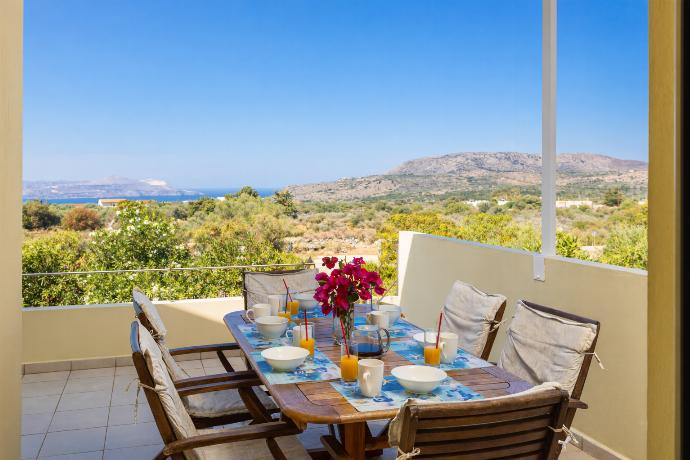  . - Villa Litsa . (Photo Gallery) }}