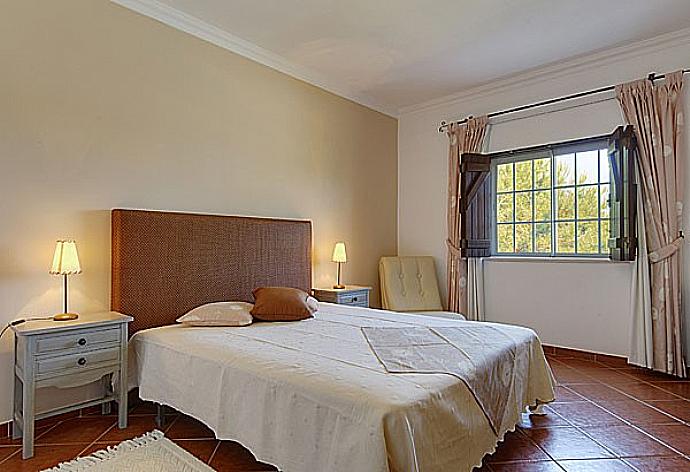 Double bedroom . - Monte Branco . (Photo Gallery) }}