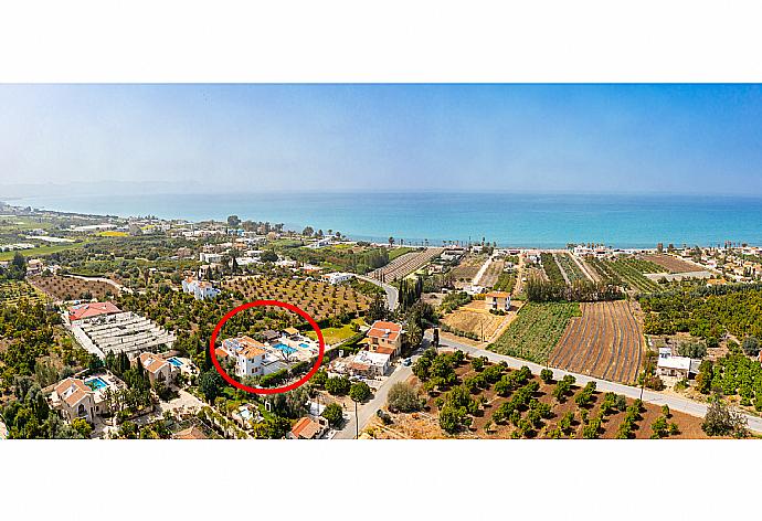 Aerial view showing location of Villa Xenios Dias . - Villa Xenios Dias . (Fotogalerie) }}