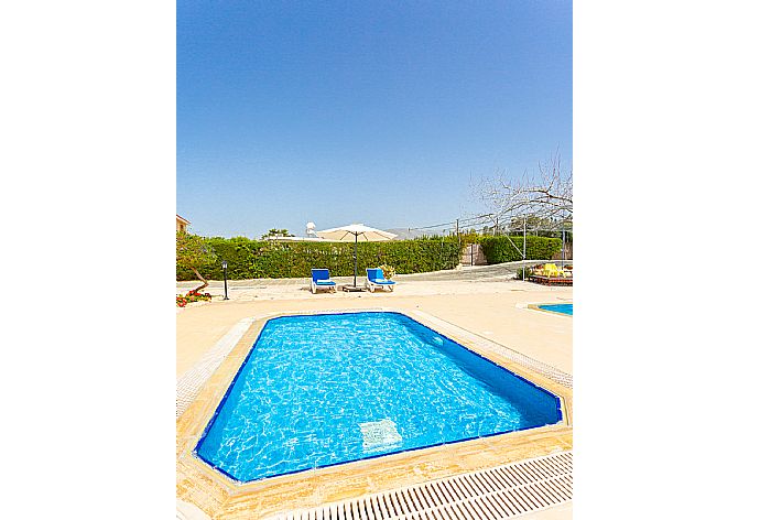 Private pool, terrace, and garden with sea views . - Villa Xenios Dias . (Galleria fotografica) }}