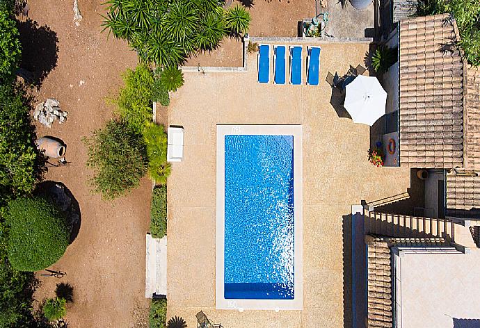 Aerial View . - Villa Alcux . (Galería de imágenes) }}