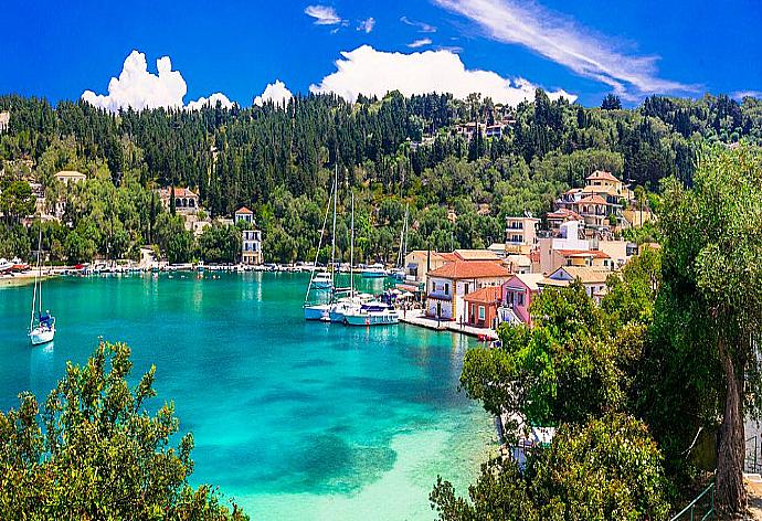 Lakka Village Paxos . - Villa Windmill . (Галерея фотографий) }}