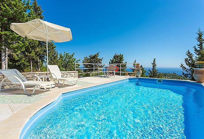 Private pool and terrace with sea views . - Villa Windmill . (Photo Gallery) }}