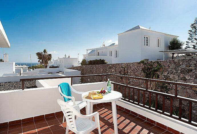 Upper terrace area with sea views . - Villa Julianne 2 . (Photo Gallery) }}