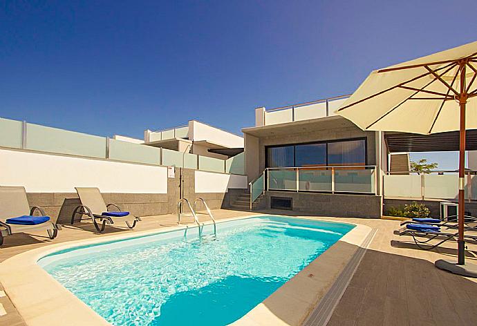  . - Villa Dream Tres . (Galería de imágenes) }}