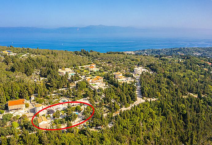 Aerial view showing location of Millers Cottage . - Miller's Cottage . (Галерея фотографий) }}