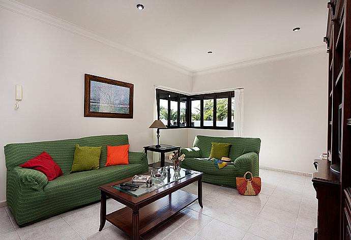 Living area with WiFi, TV and DVD player . - Villa Tuco . (Photo Gallery) }}
