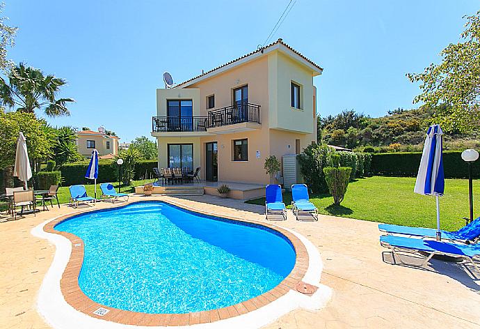 Villa Halima Georgios Pool