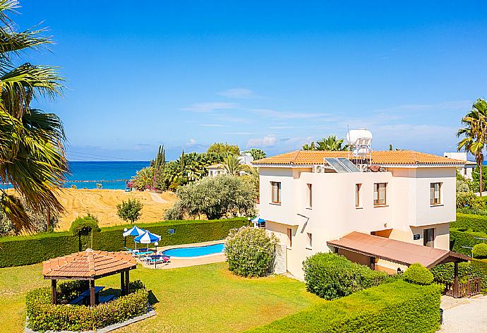 Aerial view of Villa Halima Georgios . - Villa Halima Georgios . (Galerie de photos) }}