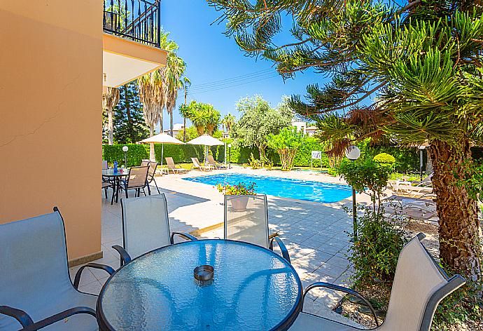 Terrace area . - Villa Halima Stefanos . (Fotogalerie) }}