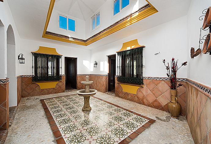 Hallway . - Villa Maravillas . (Photo Gallery) }}