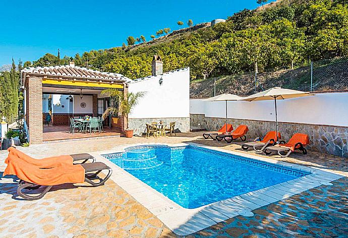 Beautiful villa with private pool and terrace . - Villa Maravillas . (Photo Gallery) }}