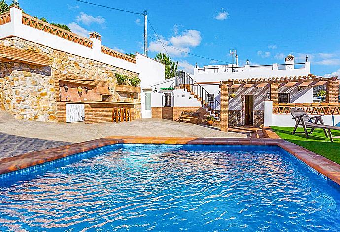 ,Beautiful villa with private pool and terrace . - Villa Naiara . (Photo Gallery) }}