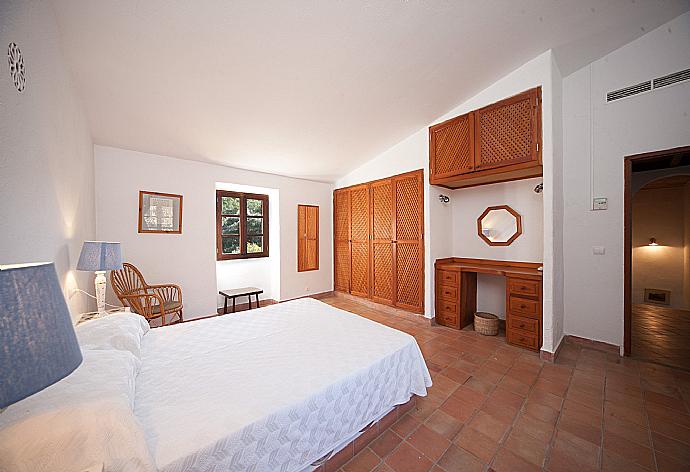 Double Bedroom . - Villa Cal Papa . (Galería de imágenes) }}