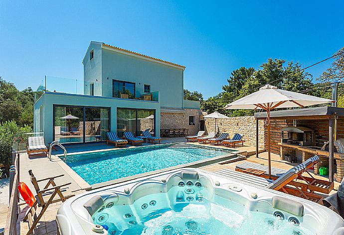 ,Beautiful villa with private pool, spa, and terrace . - Villa Eleanna . (Photo Gallery) }}