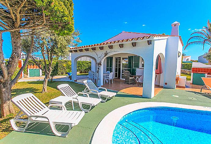 Beautiful villa with private pool and terrace . - Villa Iris . (Galerie de photos) }}