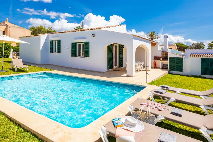 ,Beautiful villa with private pool and terrace . - Villa Calitja Dos . (Fotogalerie) }}