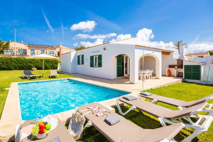 Beautiful villa with private pool and terrace . - Villa Calitja Dos . (Fotogalerie) }}