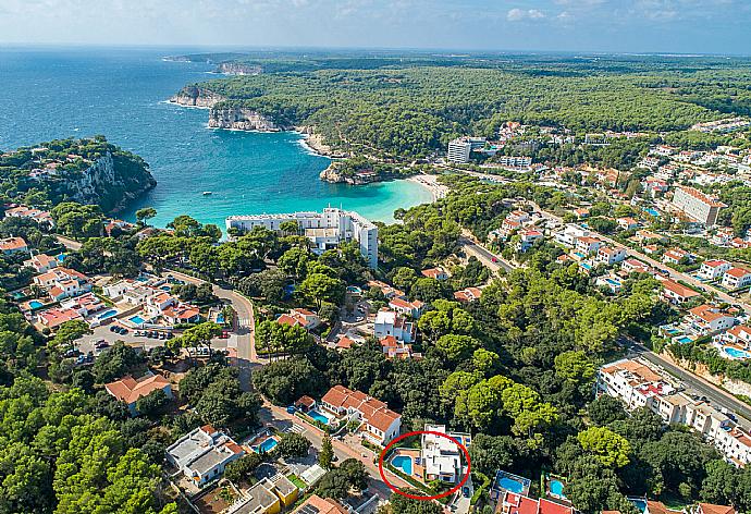 Aerial view showing location of Villa Satalaia  . - Villa Satalaia . (Photo Gallery) }}