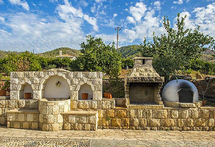 BBQ area . - Villa Minoas . (Fotogalerie) }}