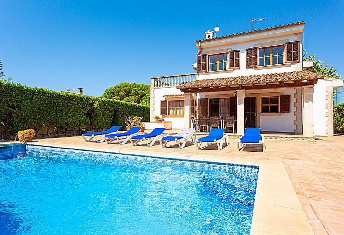 Beautiful villa with private pool and terrace . - Villa Isabel . (Galerie de photos) }}