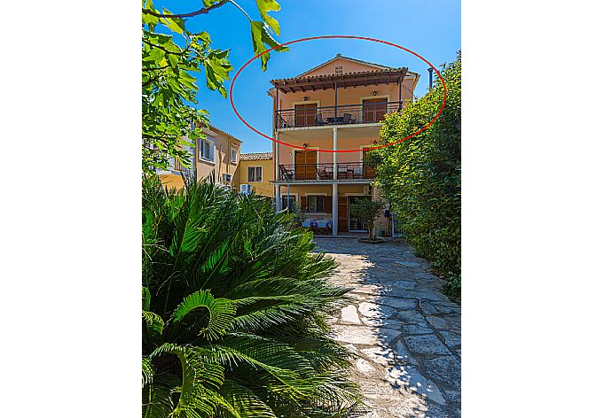 View of Fay Apartment from shared terrace area . - Fay Apartment . (Fotogalerie) }}