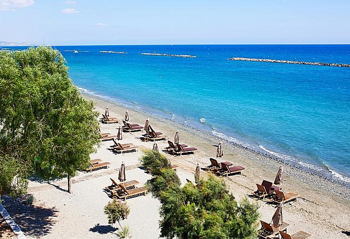 Local Beach . - Villa Fortuna . (Галерея фотографий) }}