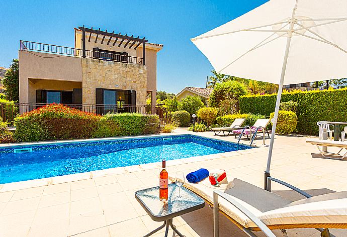 ,Beautiful villa with private pool, terrace, and garden . - Villa Fortuna . (Galerie de photos) }}