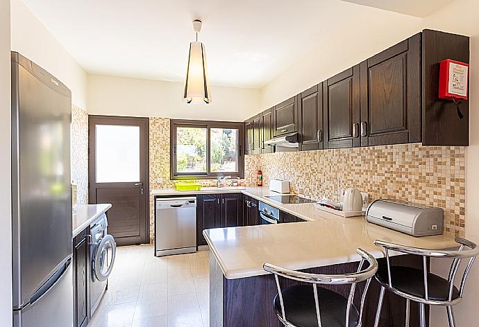 Equipped kitchen . - Villa Fortuna . (Fotogalerie) }}