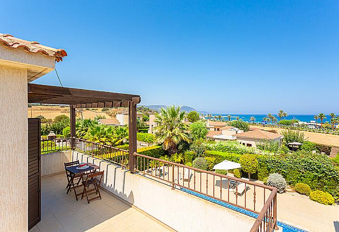 Upper terrace area with sea views . - Villa Fortuna . (Photo Gallery) }}