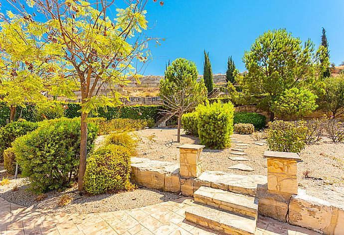 Garden area  . - Villa Fortuna . (Галерея фотографий) }}