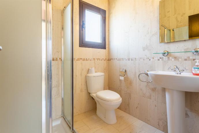  . - Villa Fortuna . (Photo Gallery) }}