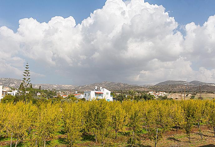 Local area . - Villa Regina 1 . (Photo Gallery) }}