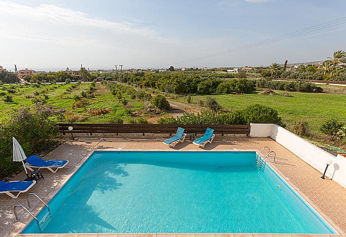 Private pool and terrace . - Villa Regina 1 . (Photo Gallery) }}