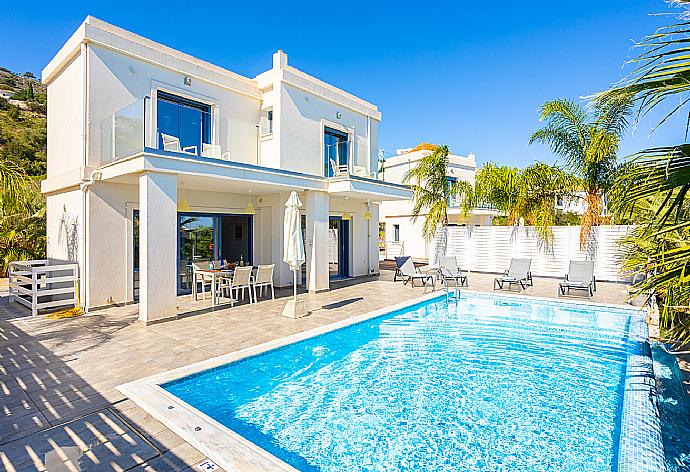 Beautiful villa with private pool and terrace . - Villa Starfish . (Photo Gallery) }}