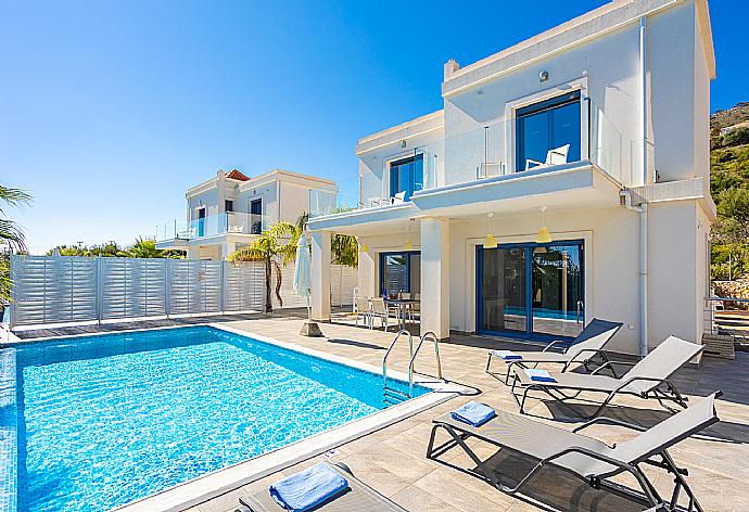 Beautiful villa with private pool and terrace . - Villa Starfish . (Galería de imágenes) }}