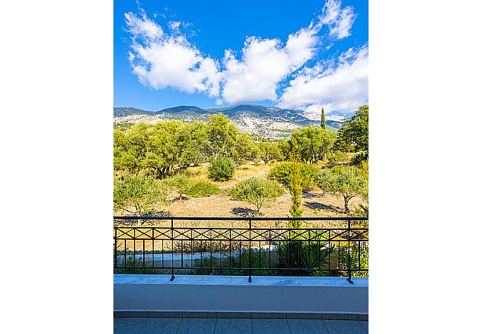 View from balcony . - Villa Erasmia . (Galería de imágenes) }}