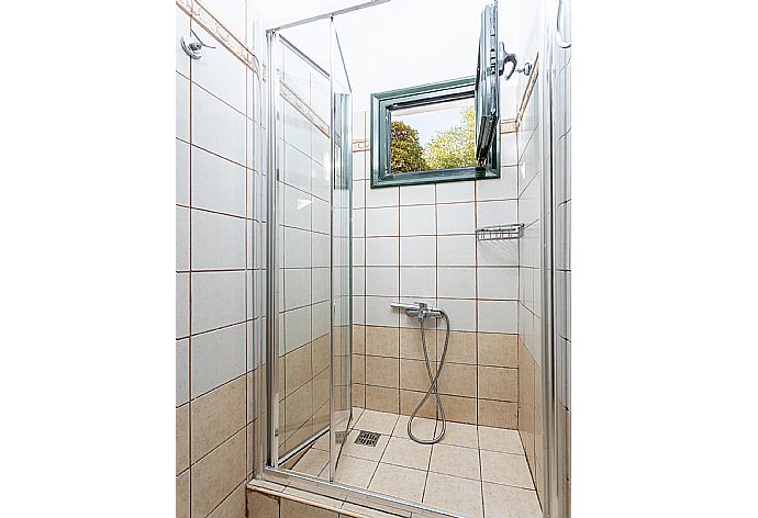 Family bathroom with shower . - Thanasis . (Photo Gallery) }}