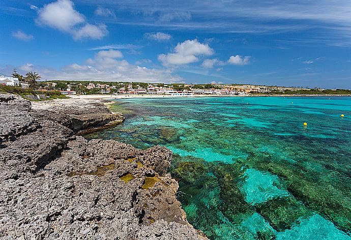 Punta Prima - a short drive from Casa Anna . - Casa Anna . (Галерея фотографий) }}