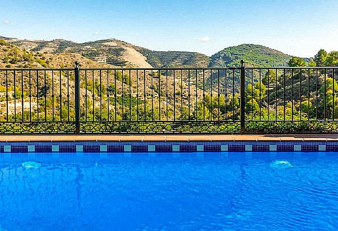 Private pool with perfect mountain view . - Villa Rosandra . (Photo Gallery) }}