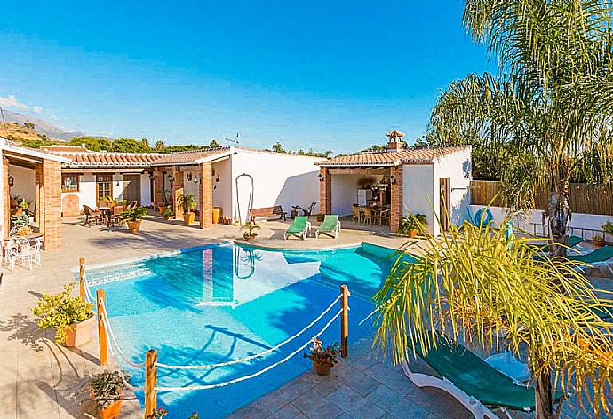 Beautiful villa with private pool,  terrace and BBQ area . - Villa La Rambla (Oasis) . (Photo Gallery) }}