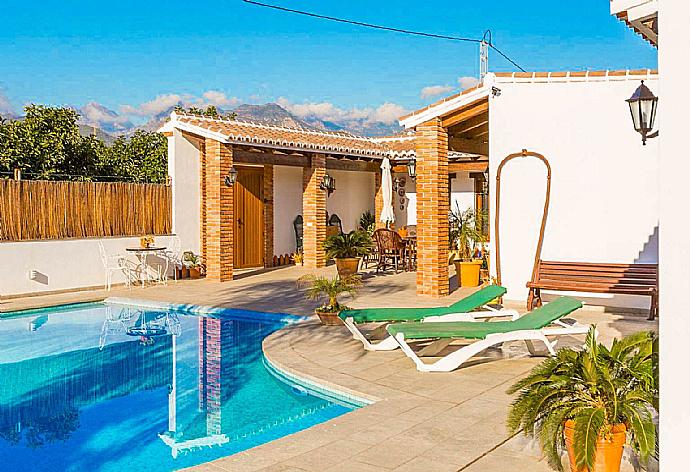 Private pool with terrace area . - Villa La Rambla (Oasis) . (Photo Gallery) }}