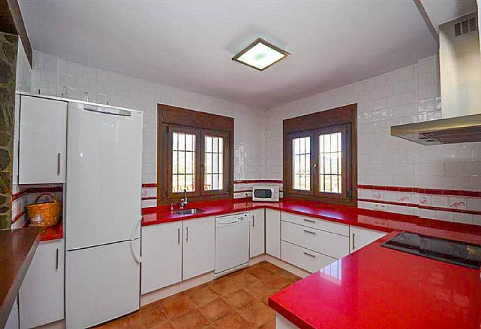 Equipped kitchen  . - Villa Araceli . (Photo Gallery) }}