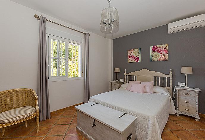 Double bedroom with A/C  . - Villa Tinajas . (Photo Gallery) }}