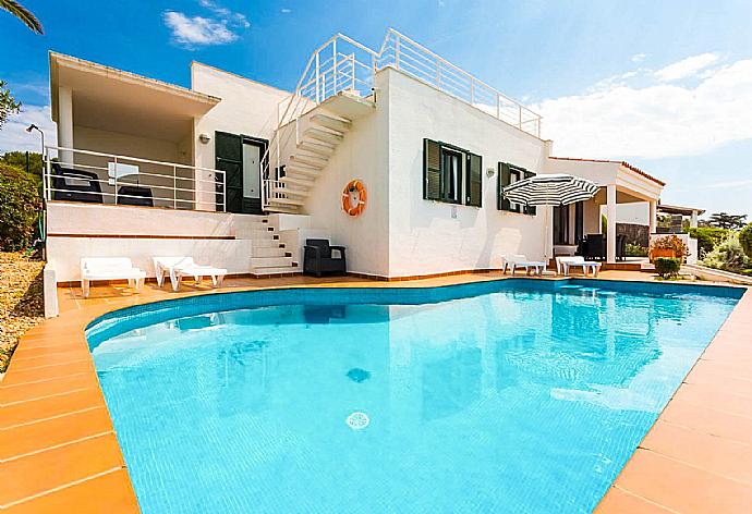 ,Beautiful villa with private pool and terrace with sea views . - Villa Es Llaut . (Fotogalerie) }}
