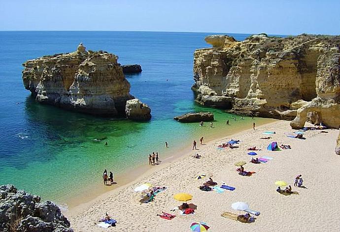 Praia de Sao Rafael . - Casa Amendoeira . (Fotogalerie) }}