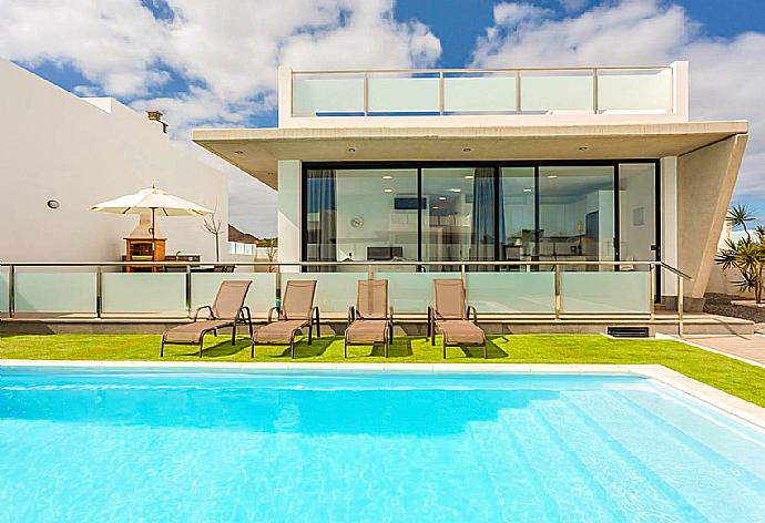 ,Beautiful villa with private pool and terrace . - Villa Dream Ocho . (Galerie de photos) }}