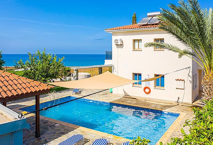 ,Beautiful villa with private pool and terrace with sea views . - Argaka Sunset Villa . (Photo Gallery) }}